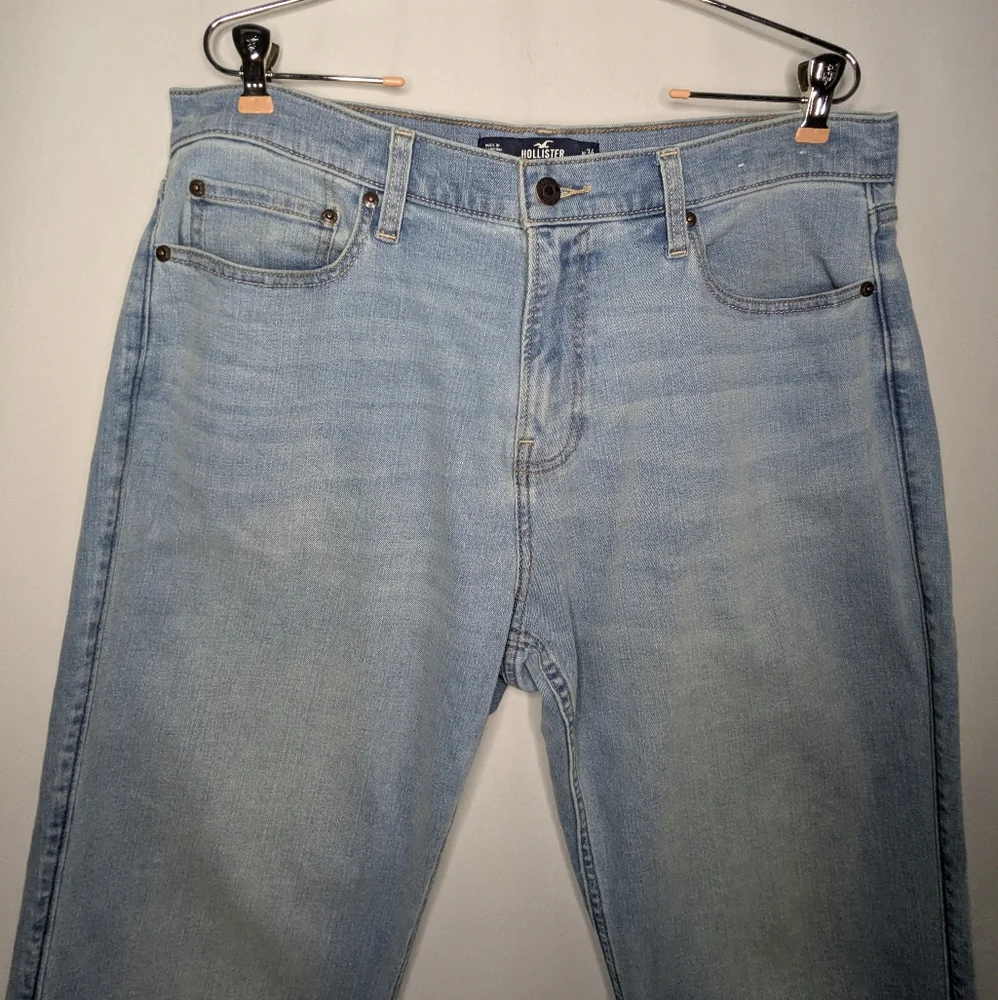 Hollister Mens Light Blue Tab Button Athletic Straight Leg Denim Jeans 34x32